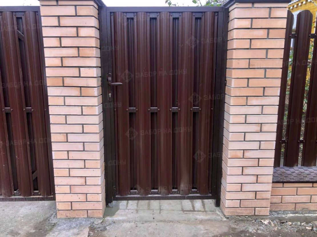 Калитка из евроштакетника  в Горловке